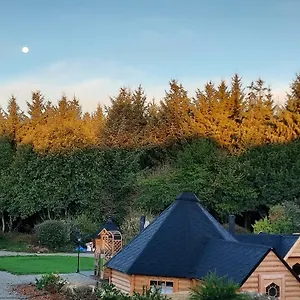 Hotel Au Coin Du Bois